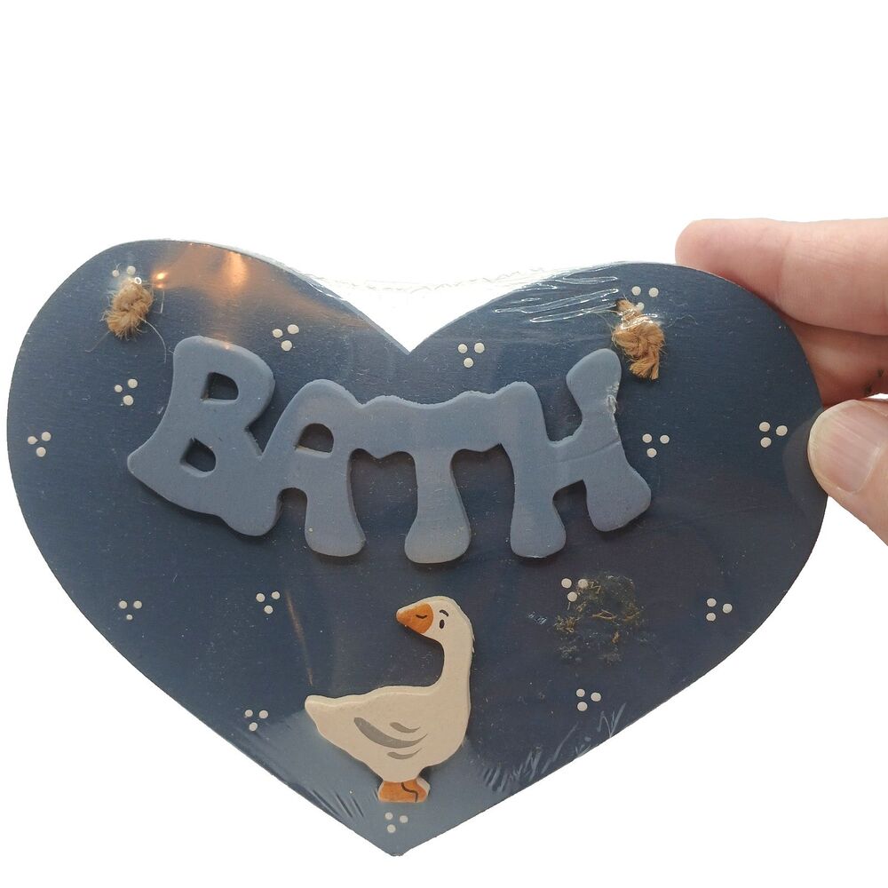 Vtg Country Goose Bath Wall Hanging Heart Shape Blue Wooden Bathroom Decor NOS